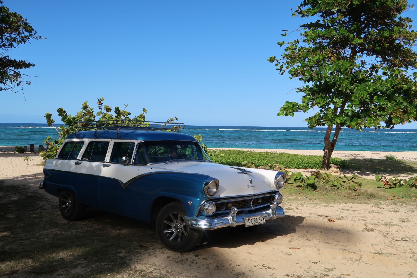 Maguana Beach Paradise Baracoa Cuba-Exclusivo